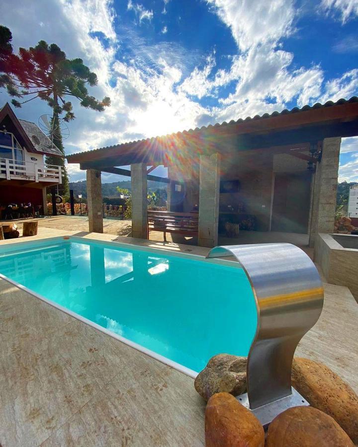 Campos House Hotel Campos do Jordao Exterior photo