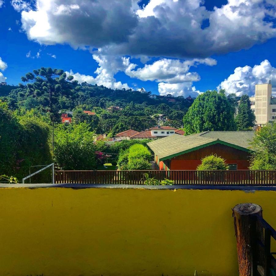 Campos House Hotel Campos do Jordao Exterior photo