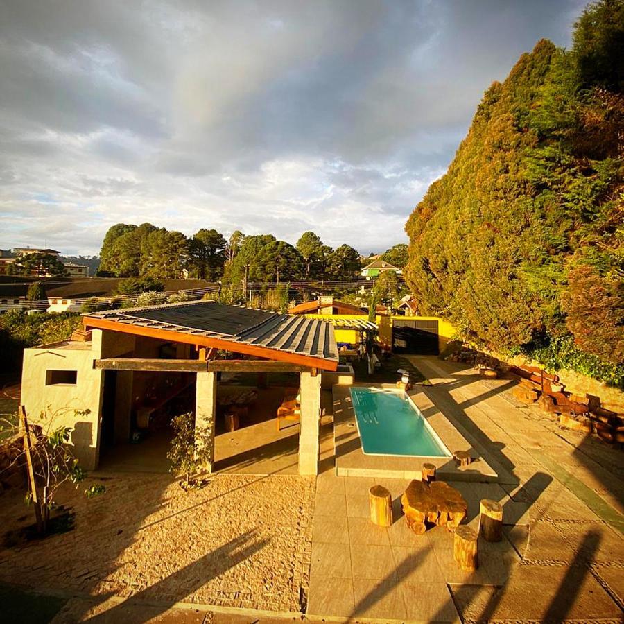 Campos House Hotel Campos do Jordao Exterior photo